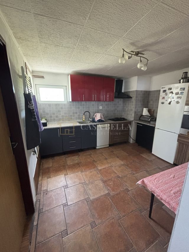 Kuća u Gornji Knegincu, 179m², 6 soba, slika 5