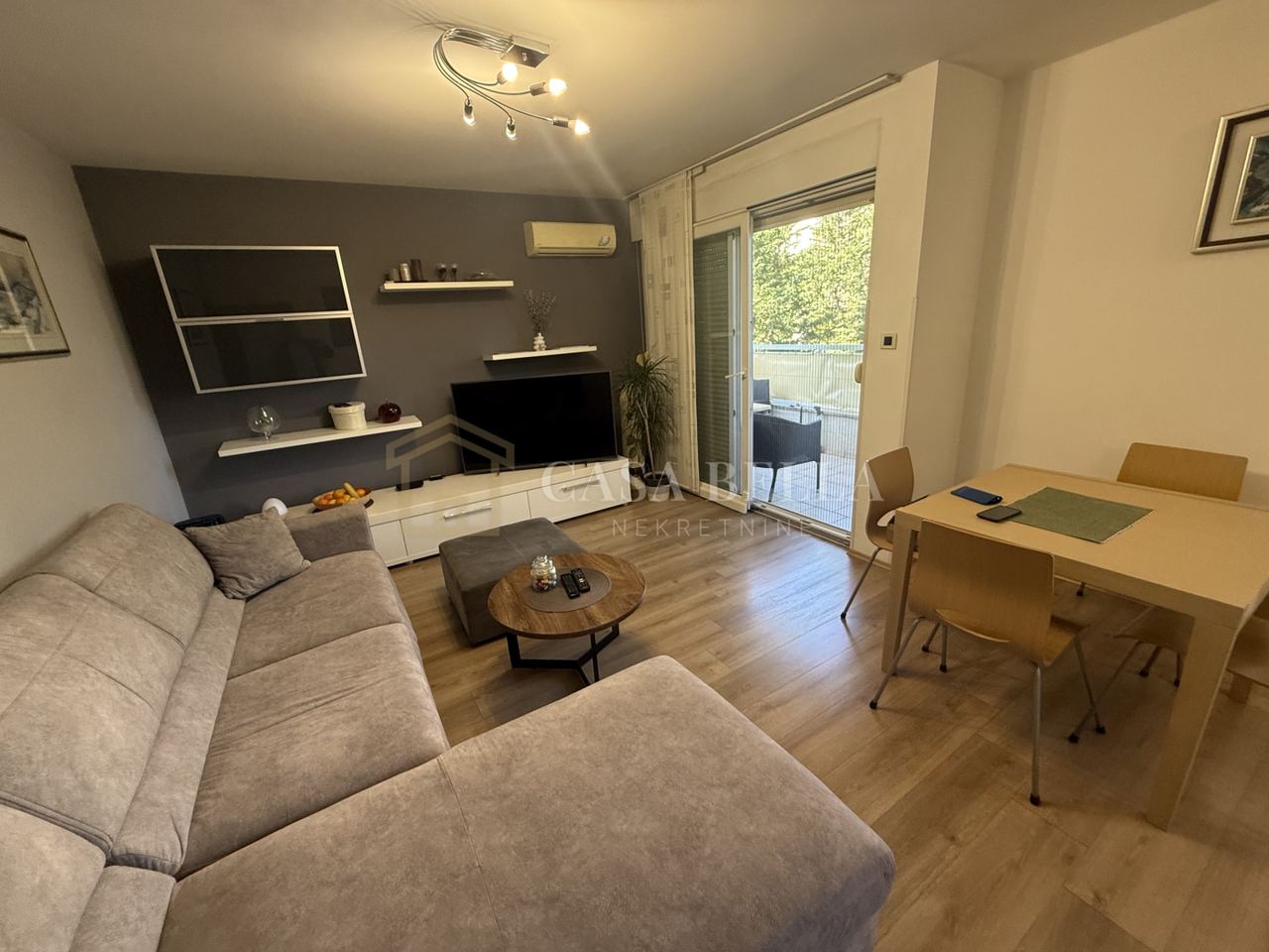 Apartment u Rijeci, 71m², 2 sobe