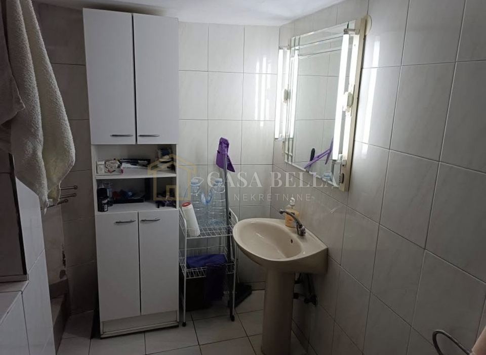 Casa u Dobrinju, 115m², 2 sobe, slika 2