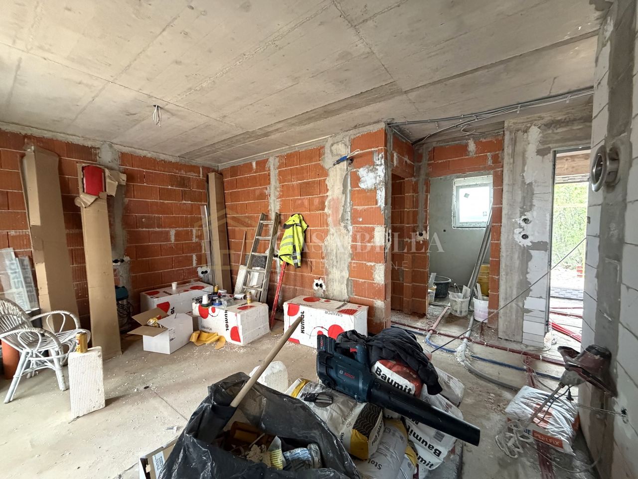 Wohnung u Novi Vinodolskiu, 84.55m², 2 sobe