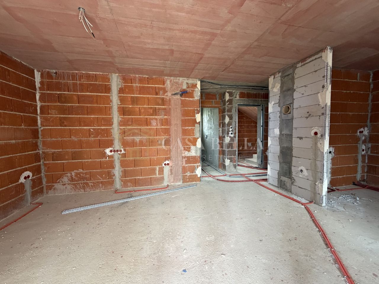 Wohnung u Novi Vinodolskiu, 84.55m², 2 sobe