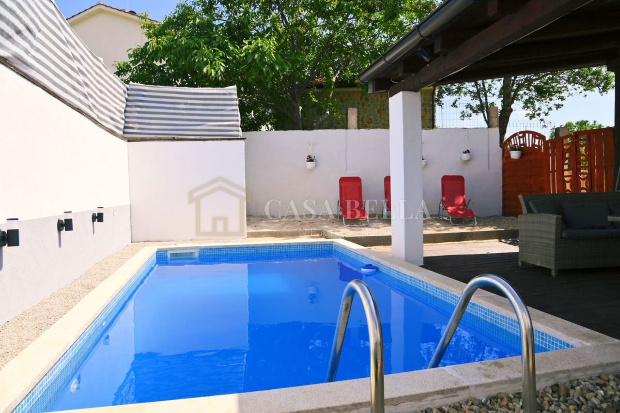 Haus u Dobrinju, 160m²