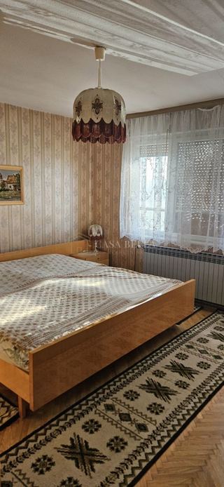 House u Zlatar Bistrici, 300m², 5 soba, slika 3