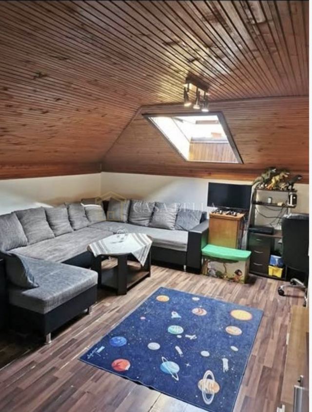 Apartment u Lovranu, 108m², 2 sobe