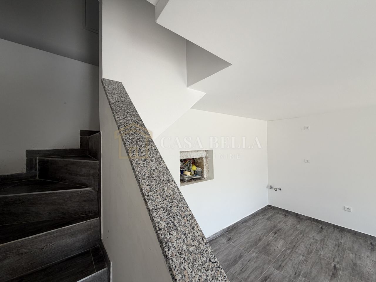 Haus u Vinodolskoj općini, 80m², 2 sobe, slika 3
