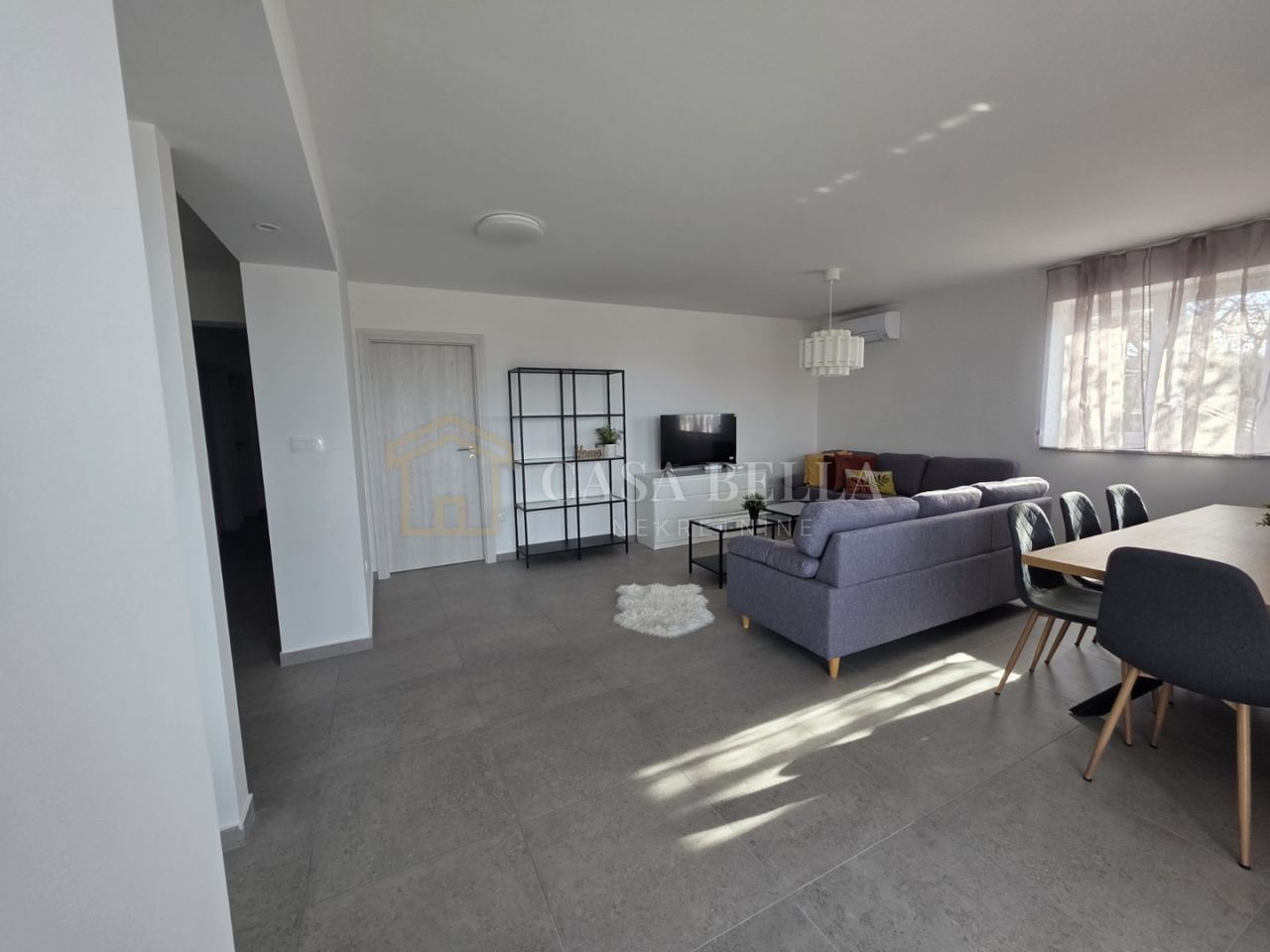 Stan u Bakaru, 160m², 4 sobe, slika 2