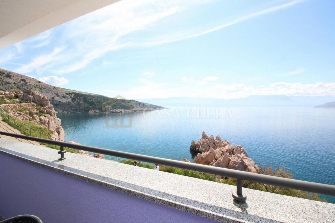 Stan u Baškoj, 85m², 2 sobe, slika 2