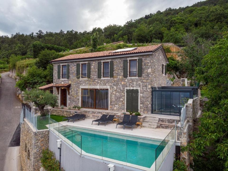 Casa u Opatiji, 250m², 3 sobe, slika 3