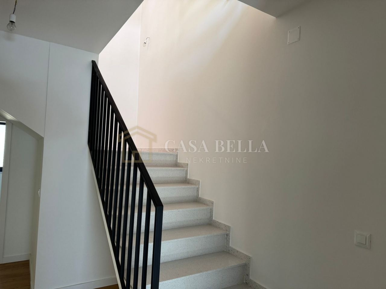 Apartment u Donji Gradu, 106m², 2 sobe, slika 3