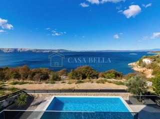 Casa u Novi Vinodolskiu, 280m², 4 sobe, slika 3