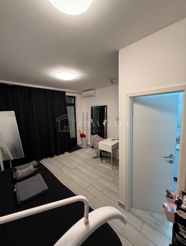 Poslovni Prostor u Rijeci, 20m², slika 3