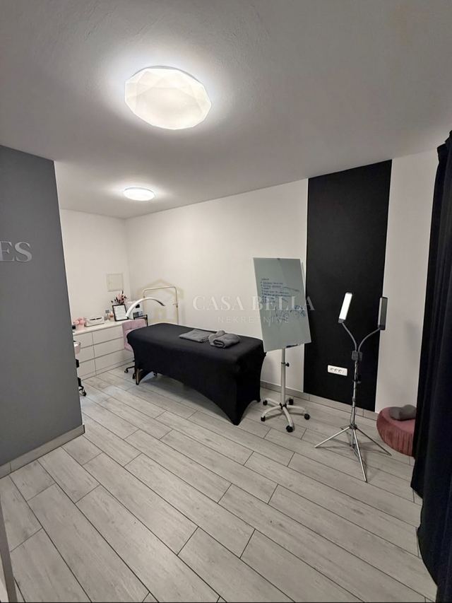 Poslovni Prostor u Rijeci, 20m², slika 4