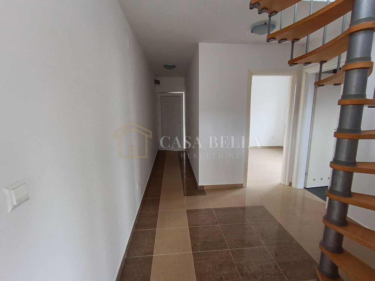 Apartment u Rabu, 75m², 2 sobe, slika 5
