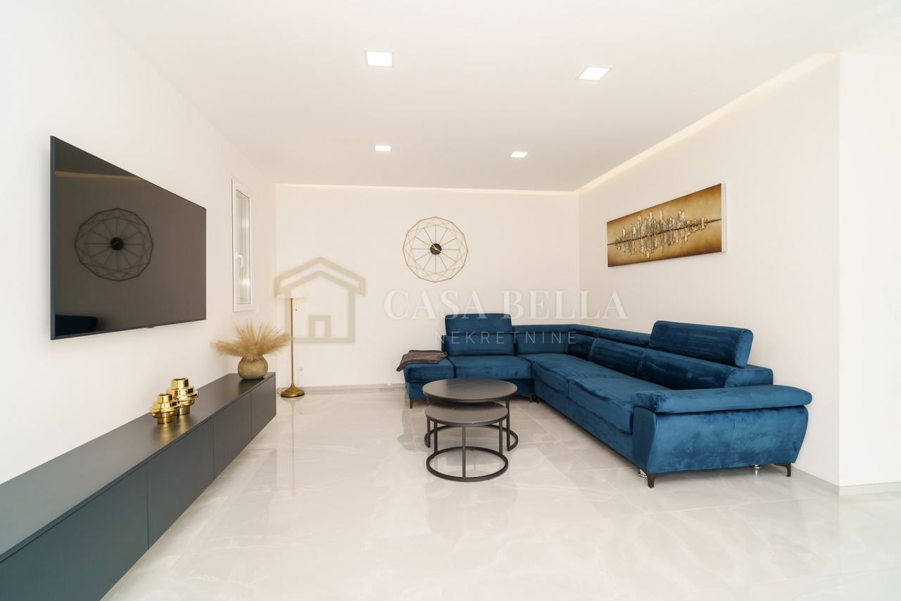 Kuća u Vinodolskoj općini, 140m², 3 sobe, slika 4