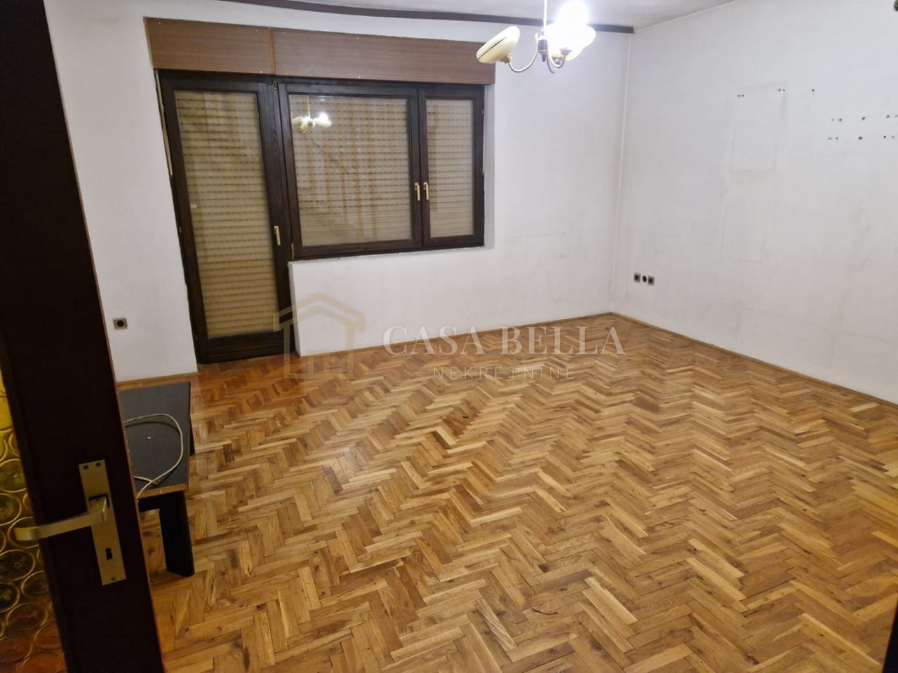 Haus u Daruvaru, 600m², 3 sobe, slika 3