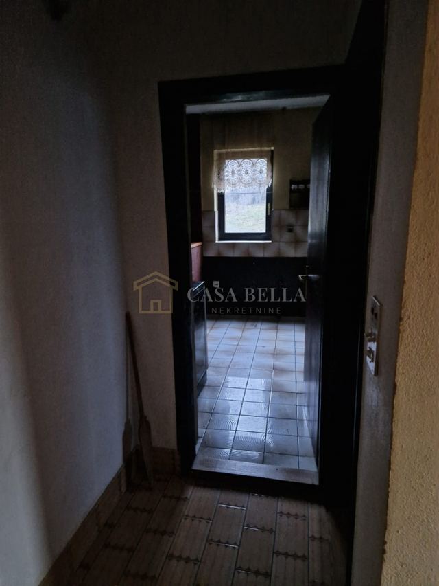 Haus u Daruvaru, 600m², 3 sobe, slika 4
