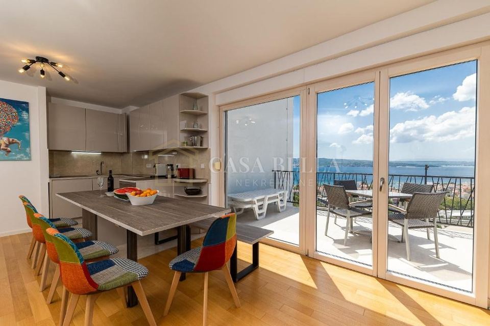 Appartamento u Crikvenici, 117.45m², 3 sobe