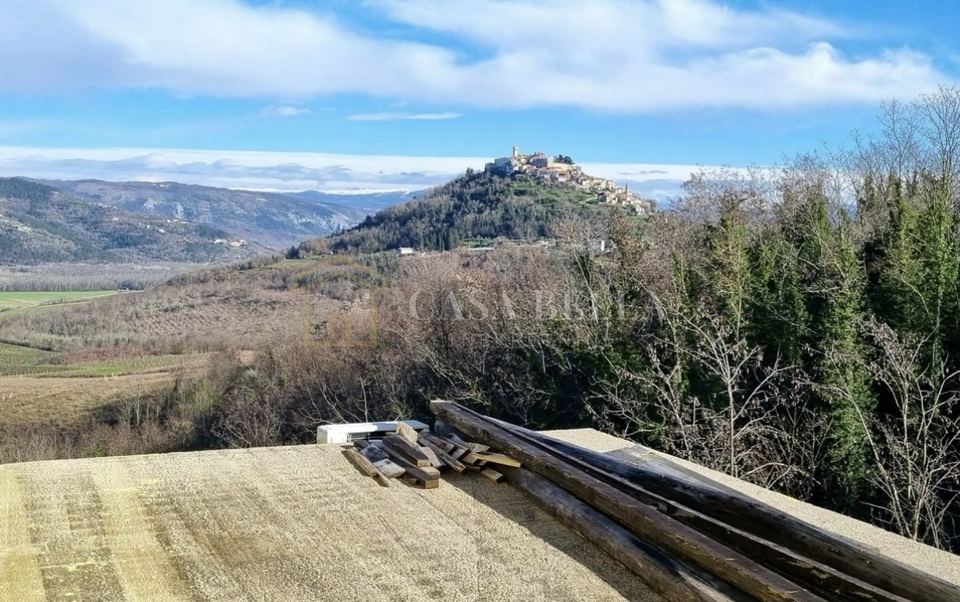 House u Motovunu, 200m², 4 sobe, slika 2