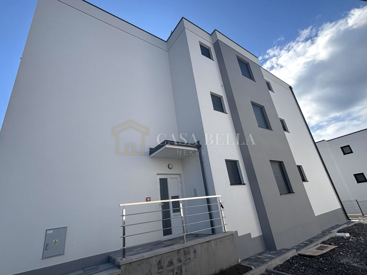 Wohnung u Novi Vinodolskiu, 61.67m², 2 sobe, slika 2