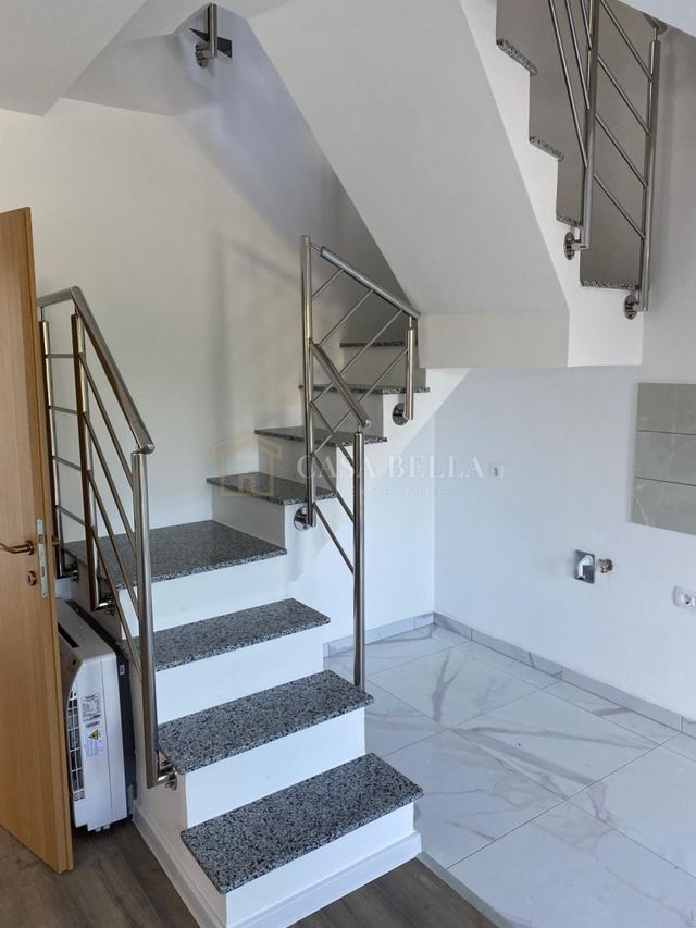 Appartamento u Bjelovaru, 94m², 4 sobe, slika 2