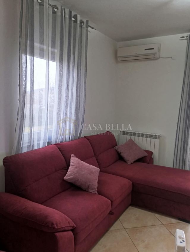 Wohnung u Jelenju, 80m², 2 sobe, slika 2
