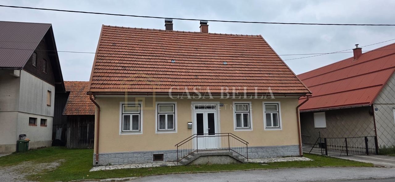 Casa u Ravna Gori, 120m², 3 sobe