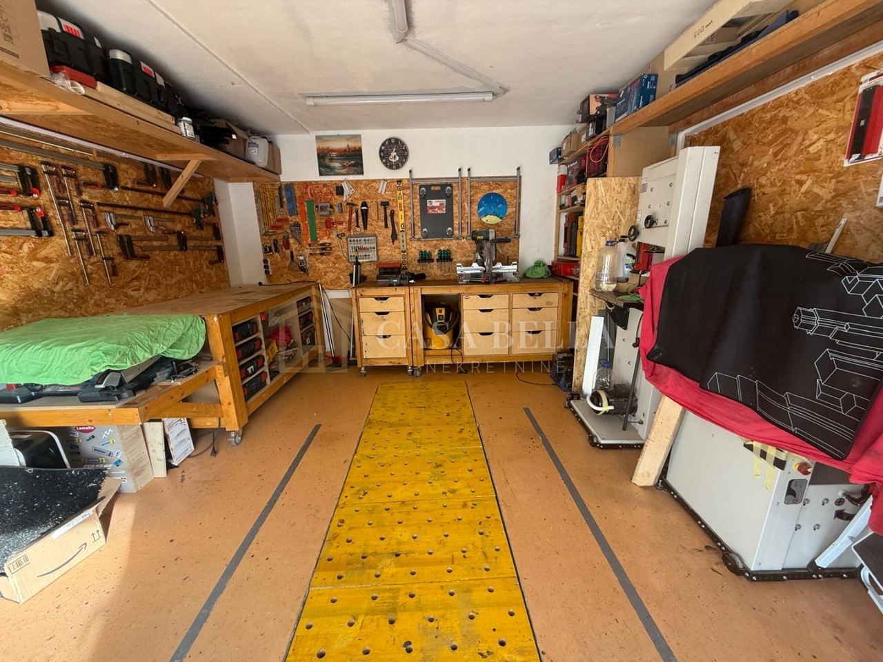 Garage / Edificio ausiliario u Rijeci, 28.8m²