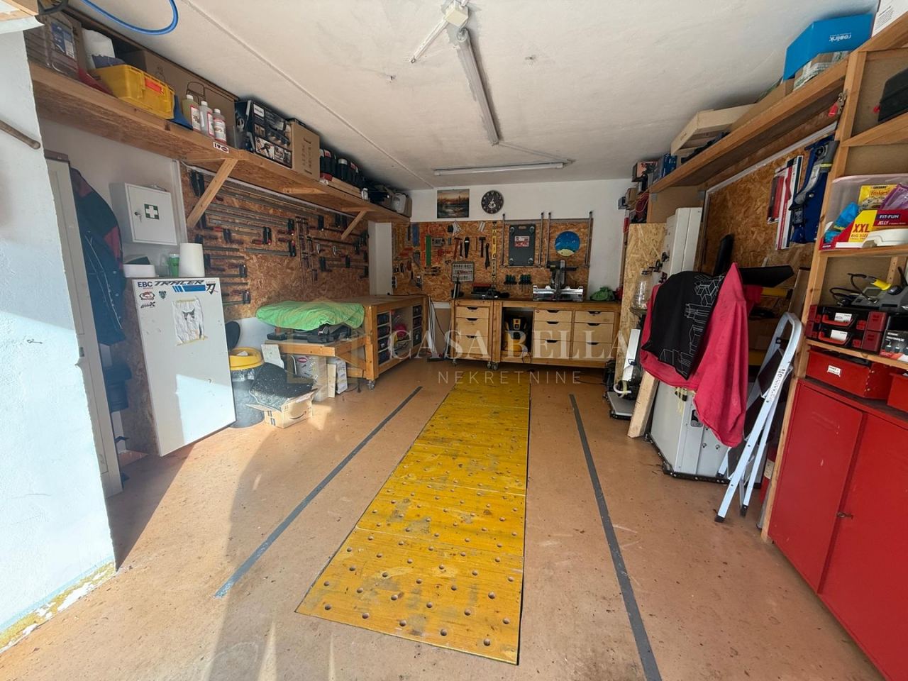 Garage / Auxiliary building u Rijeci, 28.8m², slika 2