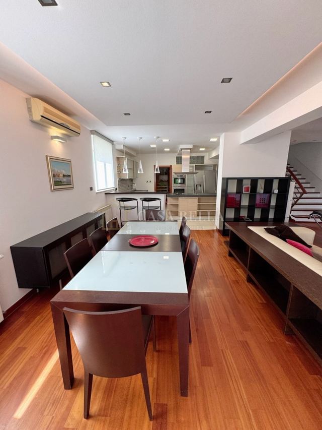 Wohnung u Zagrebu, 172m², 3 sobe, slika 2