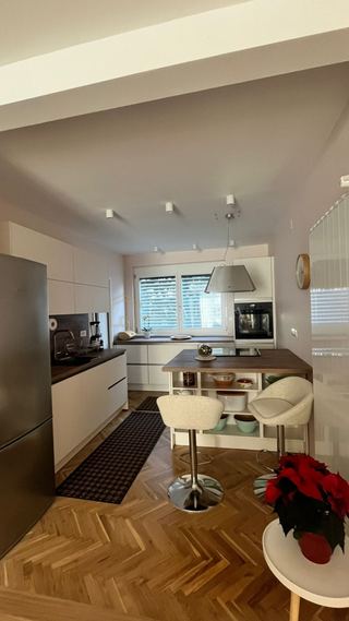 Stan u Črnomercu, 90m², 2 sobe, slika 3