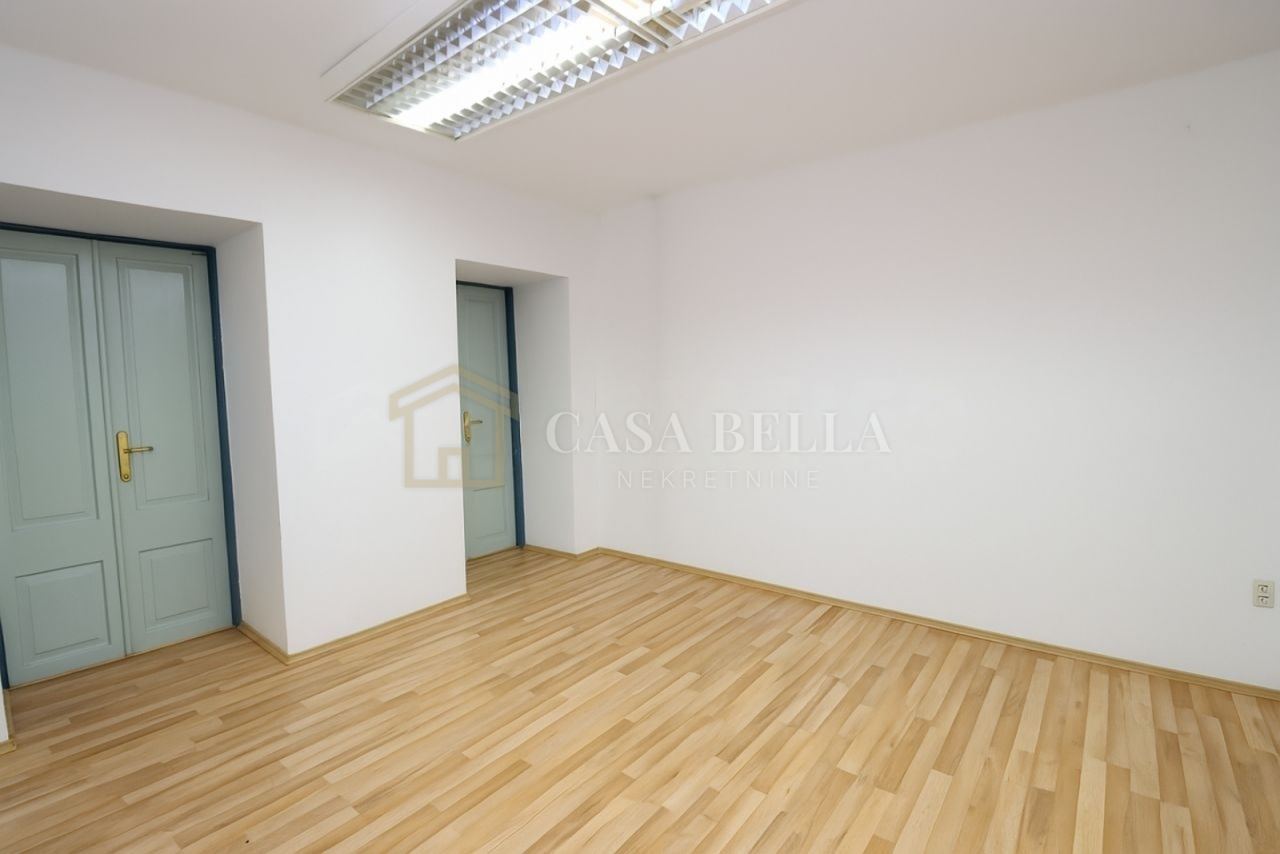 Stan u Rovinju, 50m², 1 soba