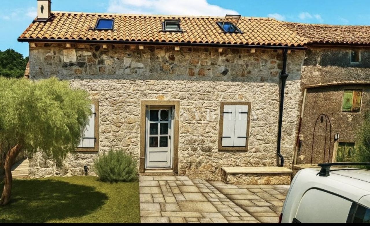 Kuća u Labinu, 90m², 2 sobe, slika 3