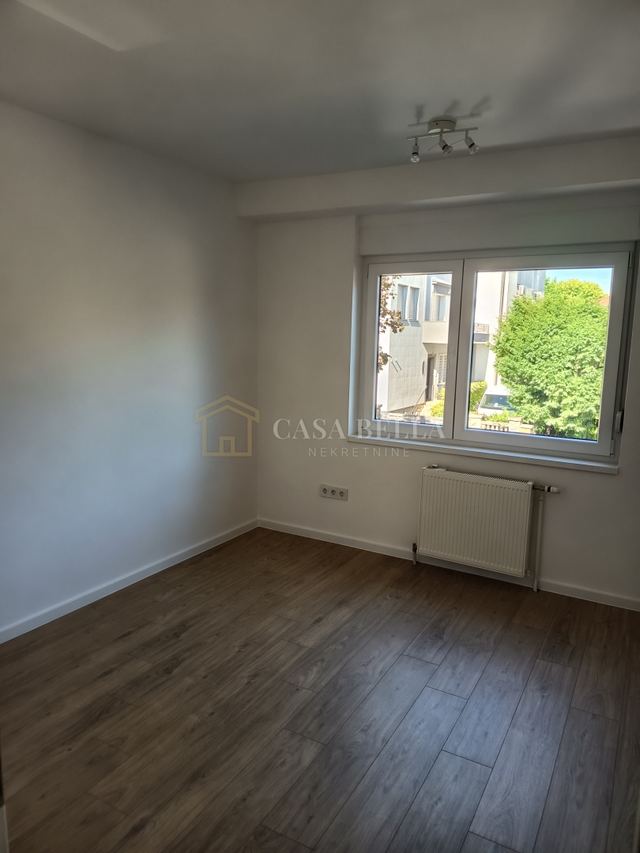 Commercial Space u Zagrebu, 120m²