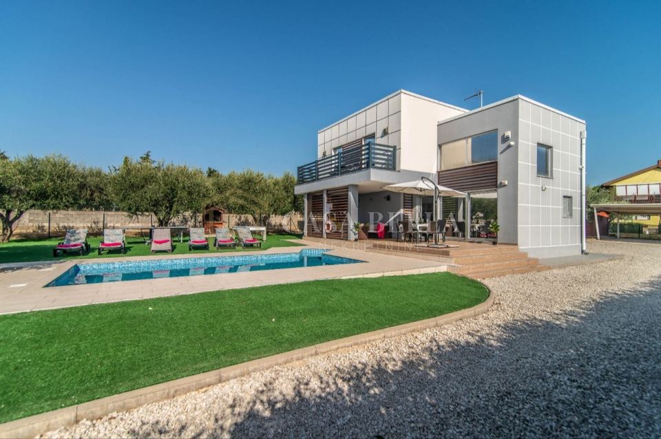 House u Vodnjanu, 173m², 3 sobe, slika 2
