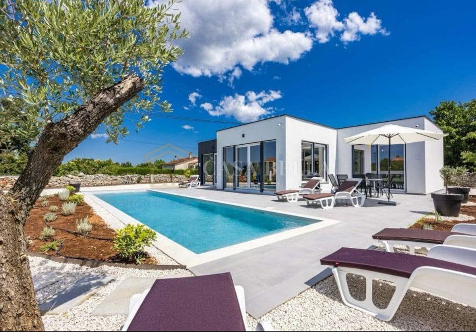 Kuća u Svetvinčenatu, 139m², 3 sobe, slika 2