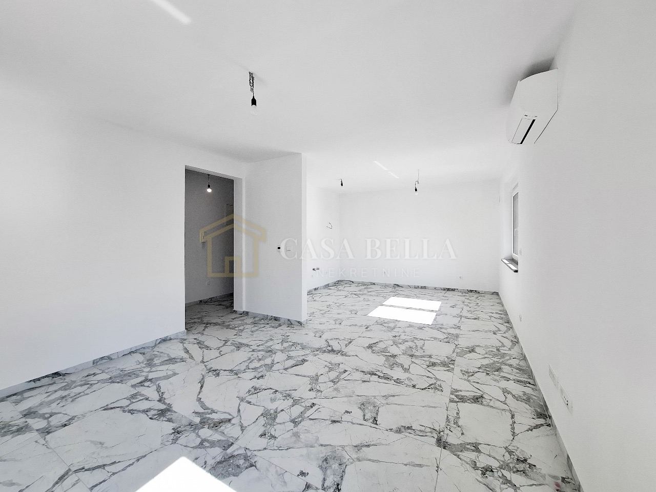 Stan u Matuljiu, 85m², 2 sobe, slika 3