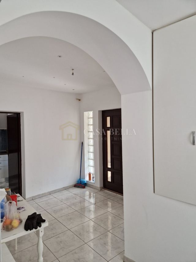 House u Zagrebu, 300m², slika 4