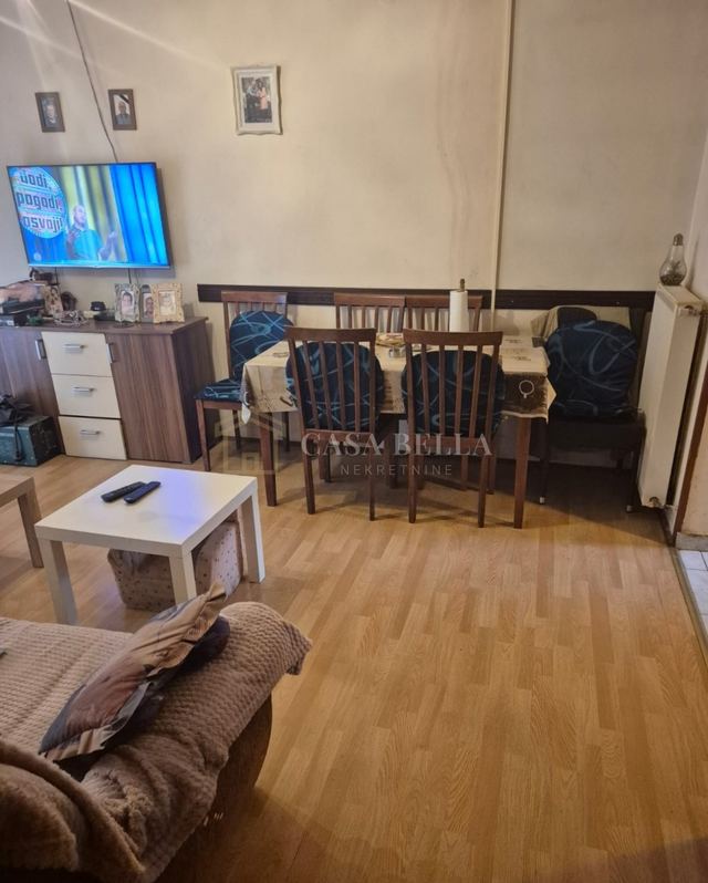 Apartment u Čavlama, 230m², 7 soba, slika 4