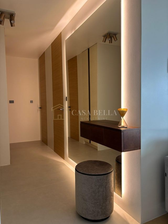 Apartment u Rijeci, 125m², 2 sobe, slika 3