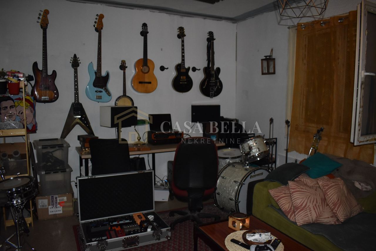 Commercial Space u Donji Gradu, 100m², slika 2