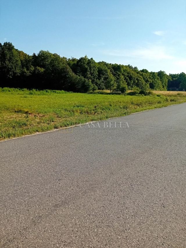 Grundstück u Dugo Selu, 5600m², slika 3