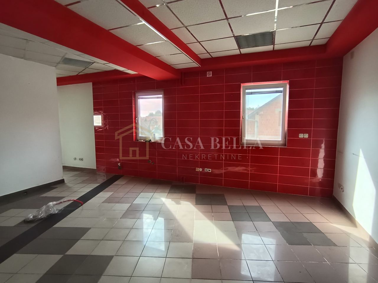 Poslovni Prostor u Marija Bistrici, 100m²
