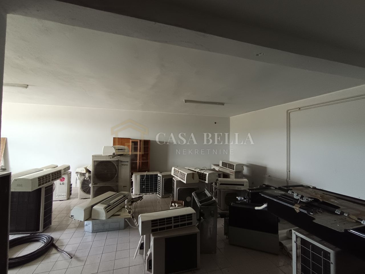 Commercial Space u Marija Bistrici, 220m², slika 4