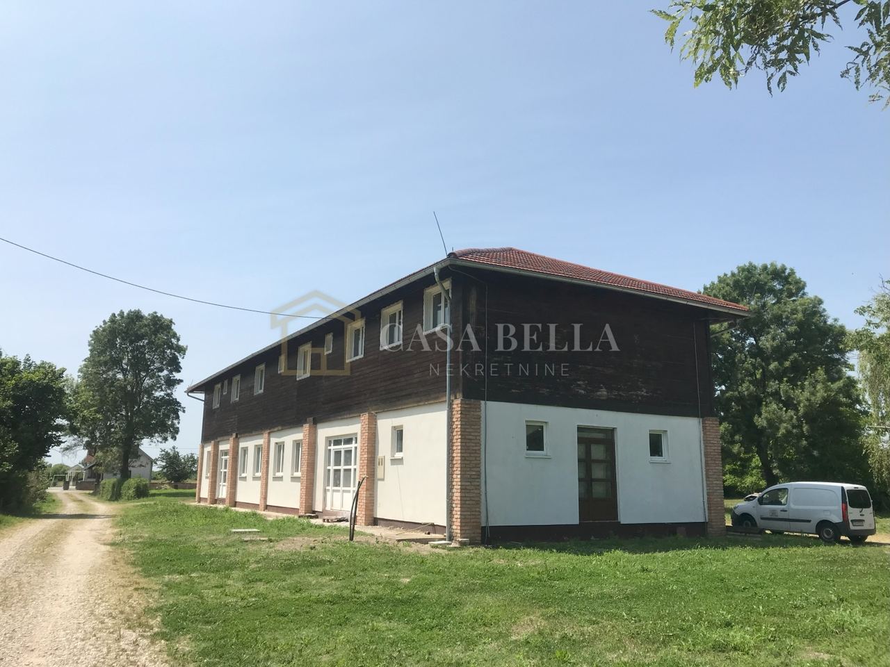 Commercial Space u Orlama, 600m²
