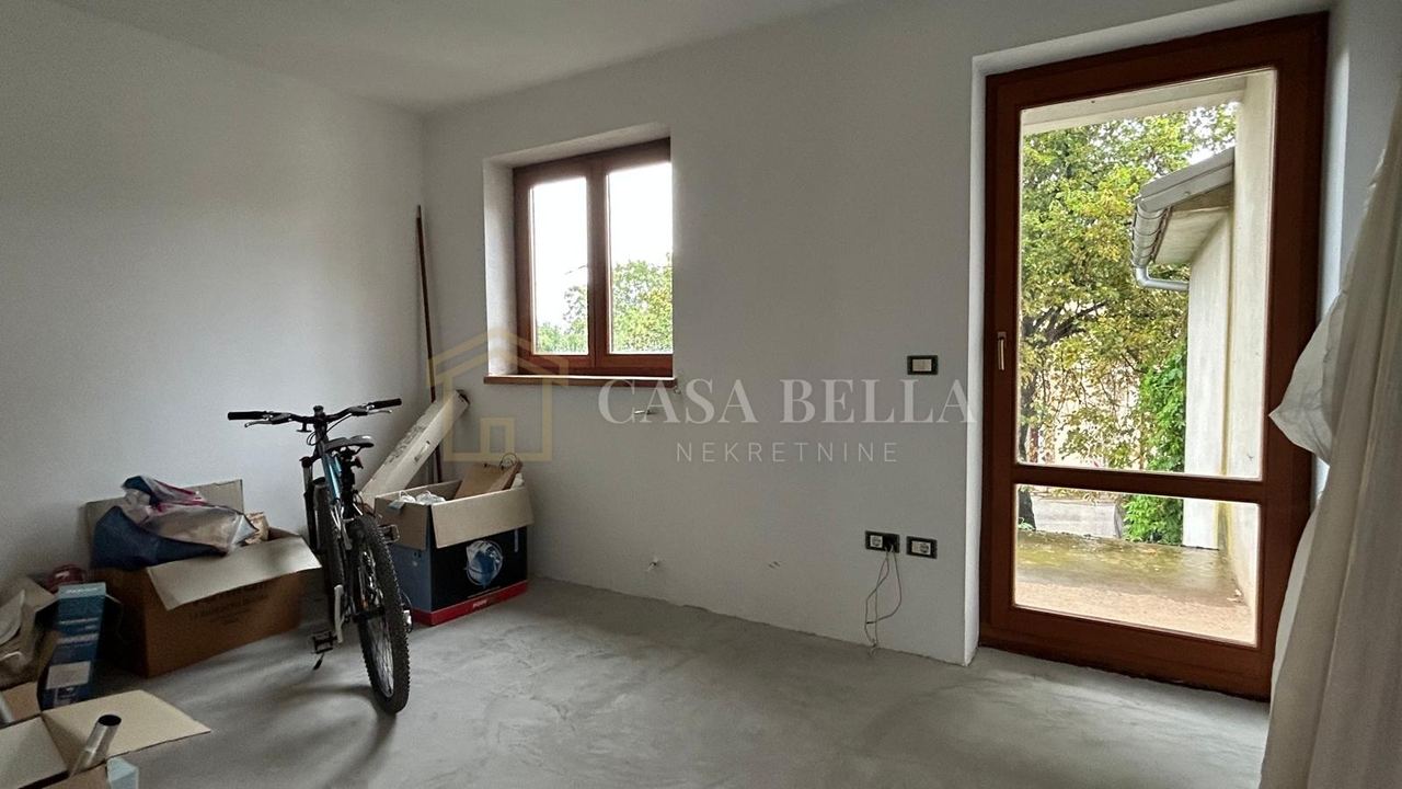 Kuća u Medulinu, 250m², 2 sobe, slika 4