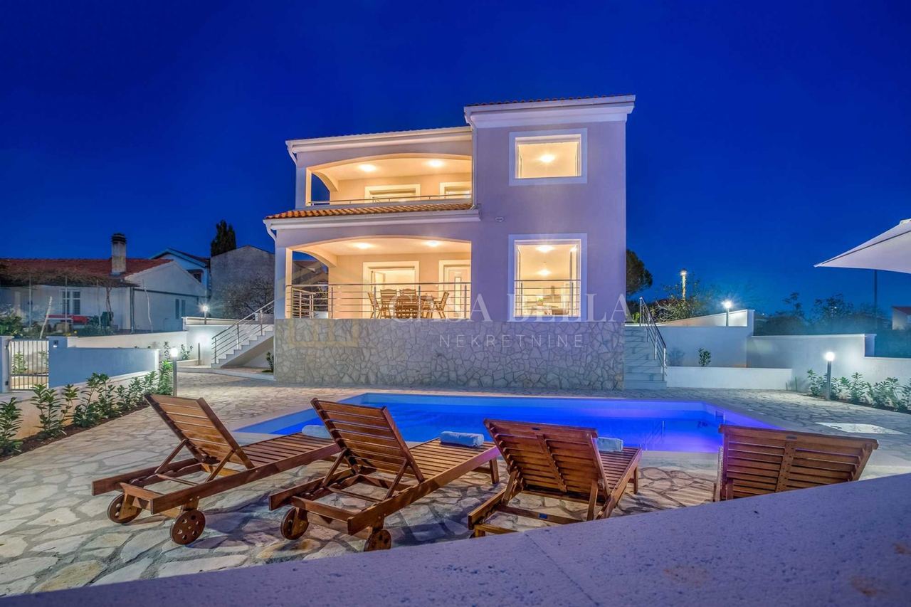 Casa u Krku, 170m², 4 sobe