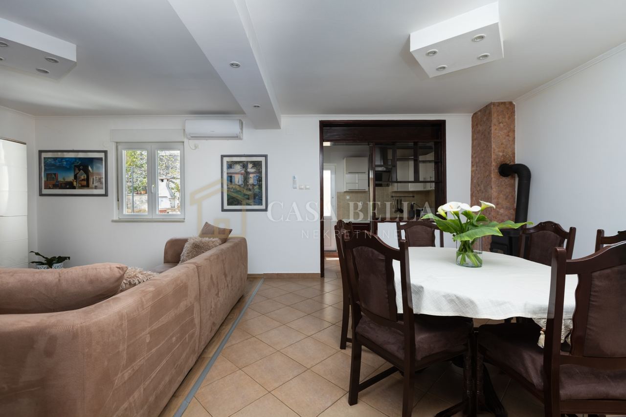 Appartamento u Rijeci, 147.7m², 5 soba, slika 3