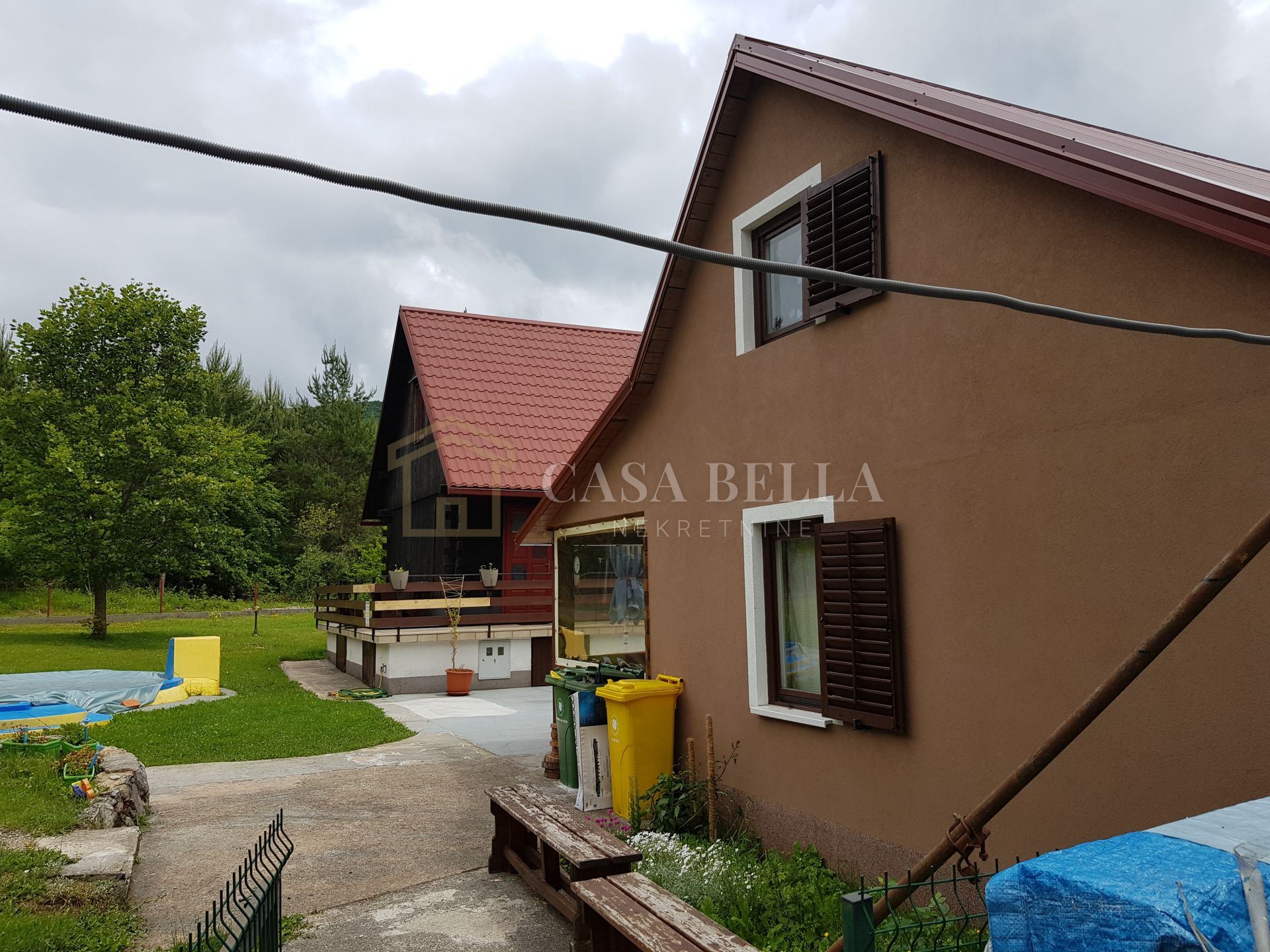 Kuća u Plitvičkoj Jezeri, 300m², 4 sobe, slika 3