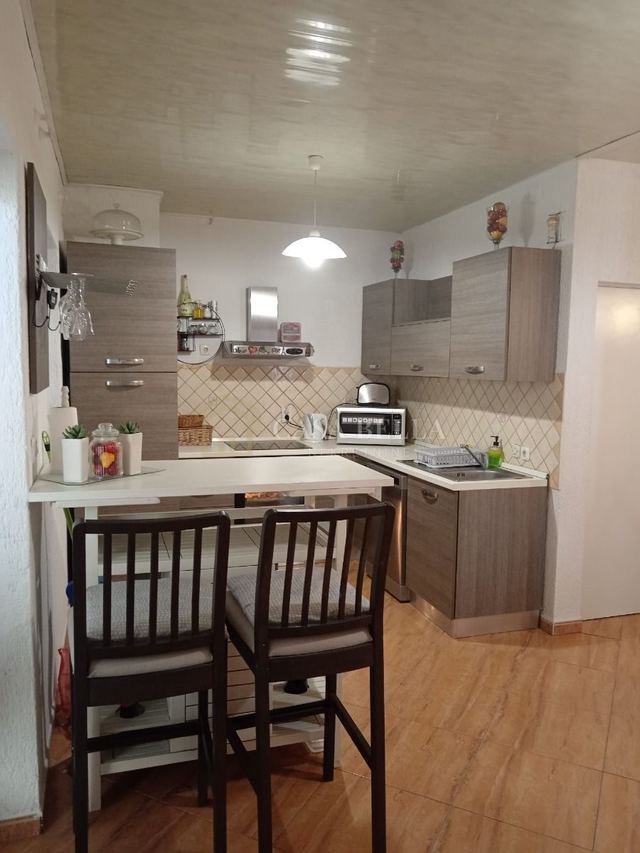 Casa u Kastavu, 379m², slika 3
