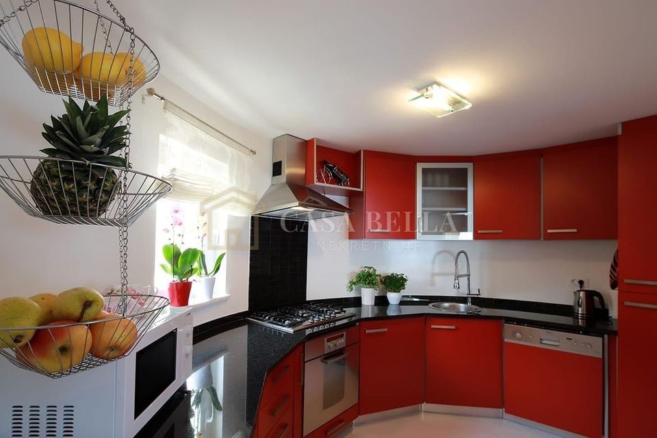 Stan u Opatiji, 66.58m², 1 soba, slika 4